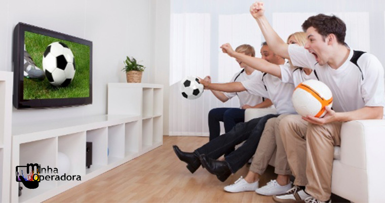 Como assistir em grande a um jogo de futebol com as TVs e barras de som LG