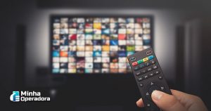 Covid-19: Audiência da TV por assinatura cresce 20%