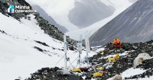 China Mobile instala antena 5G no Monte Everest