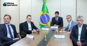 Ministro-das-Comunicacoes-convence-operadoras-sobre-o-5G