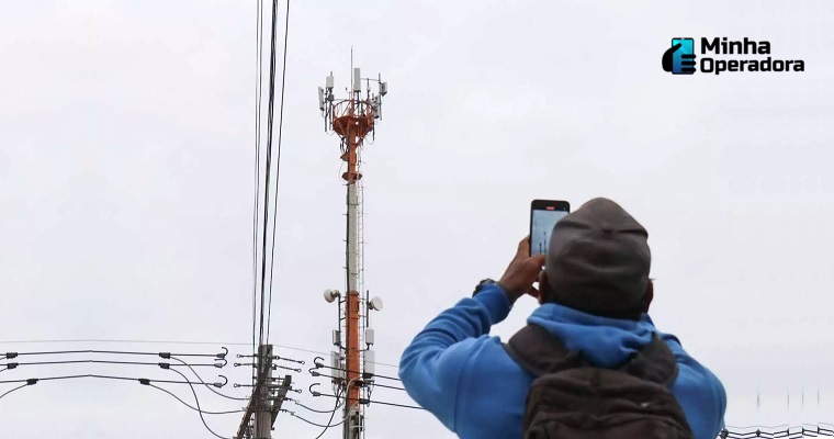 Leilão reverso da telefonia móvel e internet telecom